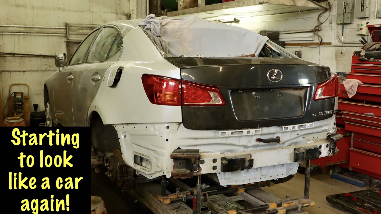 Установка б/у четверти, лонжерона и кузовной панели на Lexus IS250