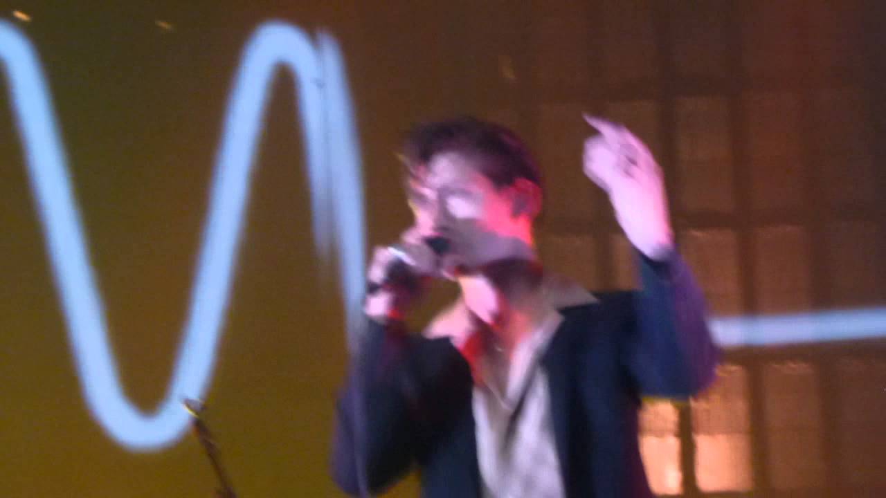 Arctic Monkeys - Fireside (w/ Bill Ryder-Jones) (HD) - Roundhouse - 09.09.13