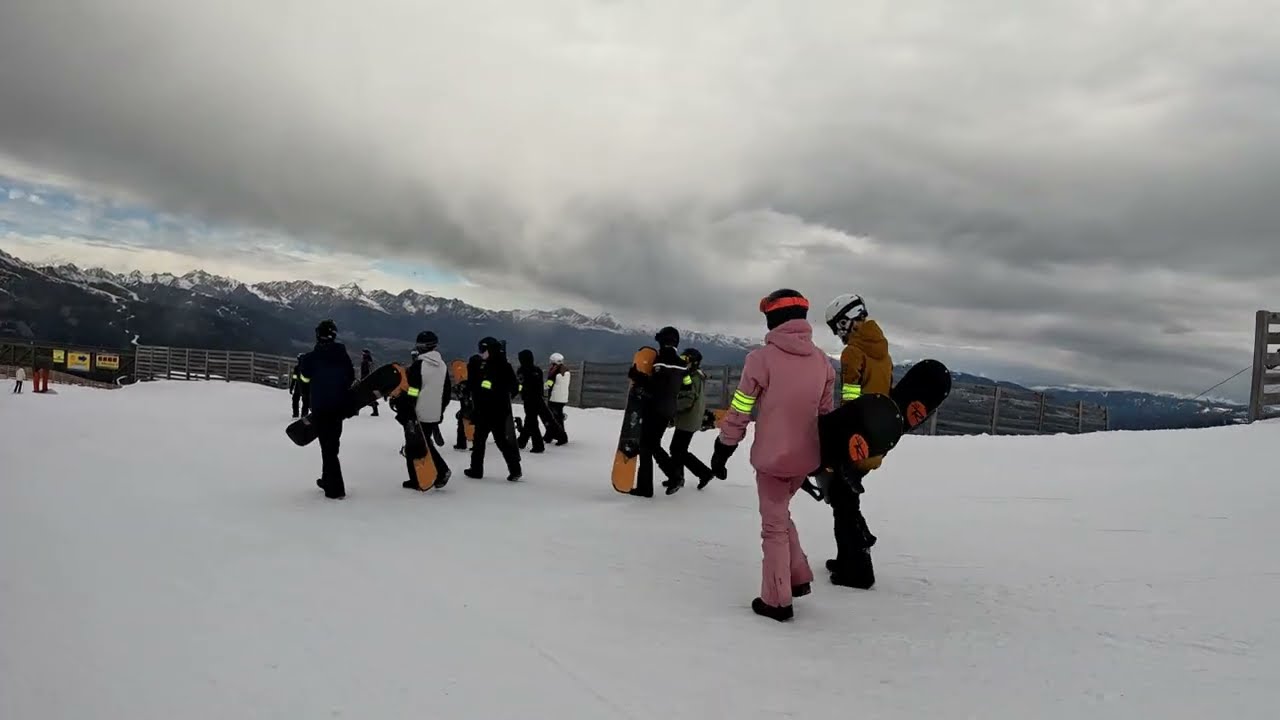 Dag 1 van het snowboarden in Katschberg!  Het gaat met het uur beter! 😃