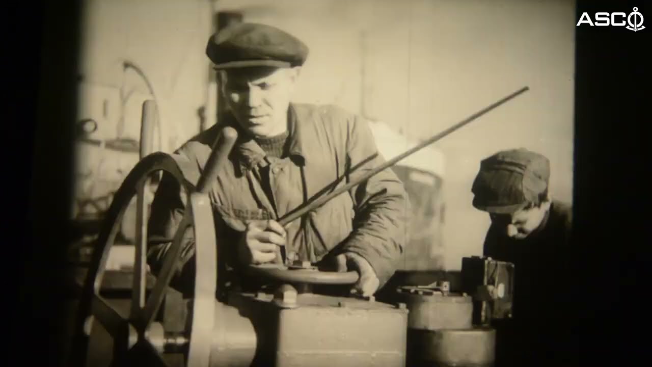 Vano Strua adına gəmi təmiri zavodunun kollektivinin inşa etdiyi gəmi - 1948-ci il