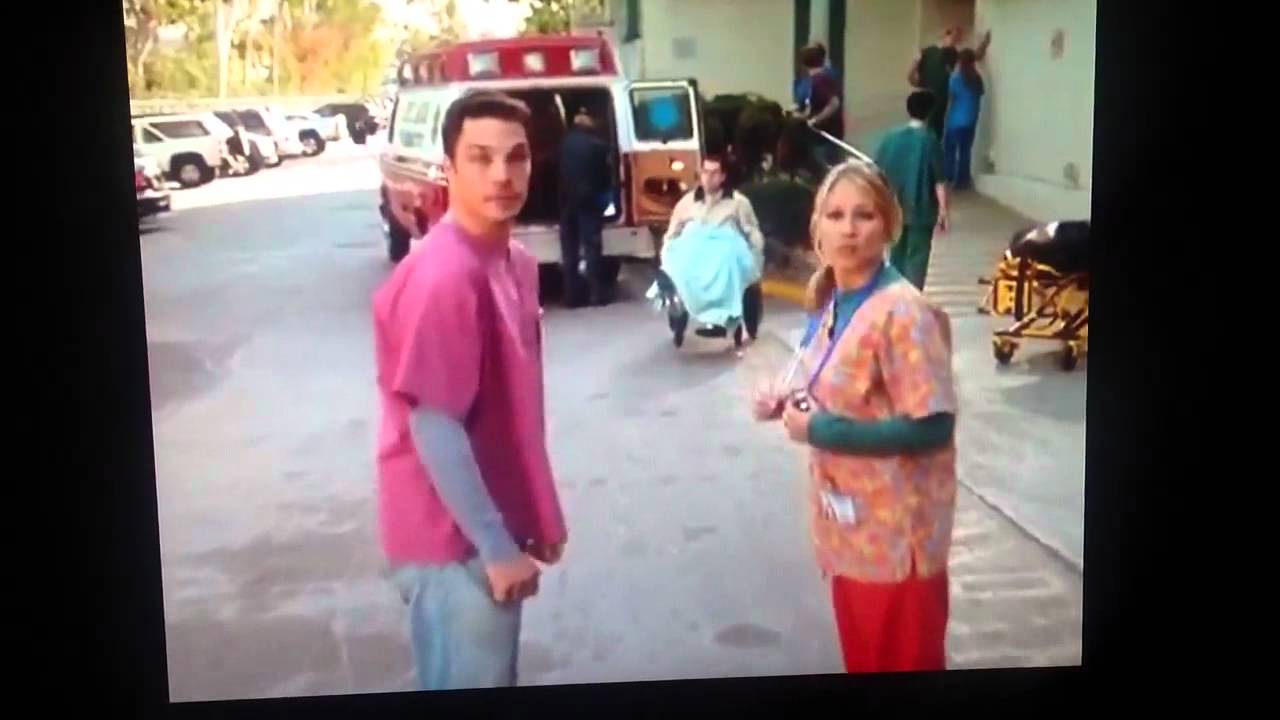 Scrubs JD and Elliot as best friends