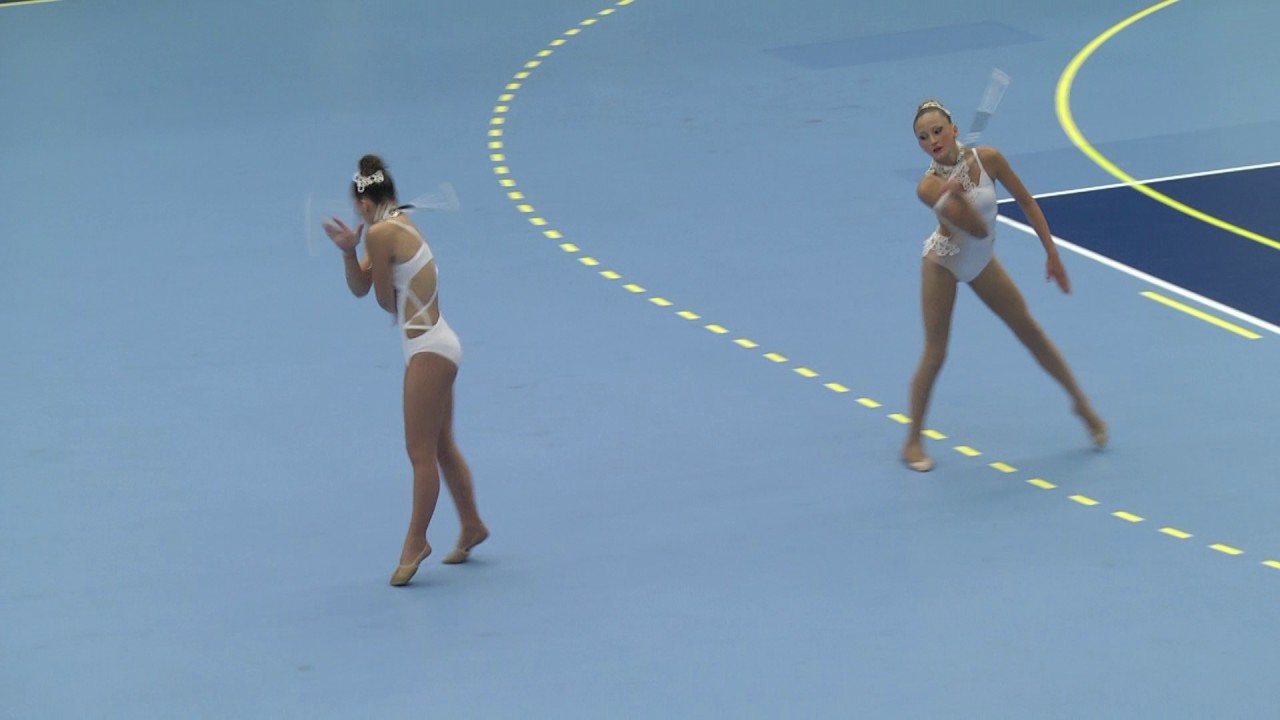 2016 WC Jr Pair Final 05 France