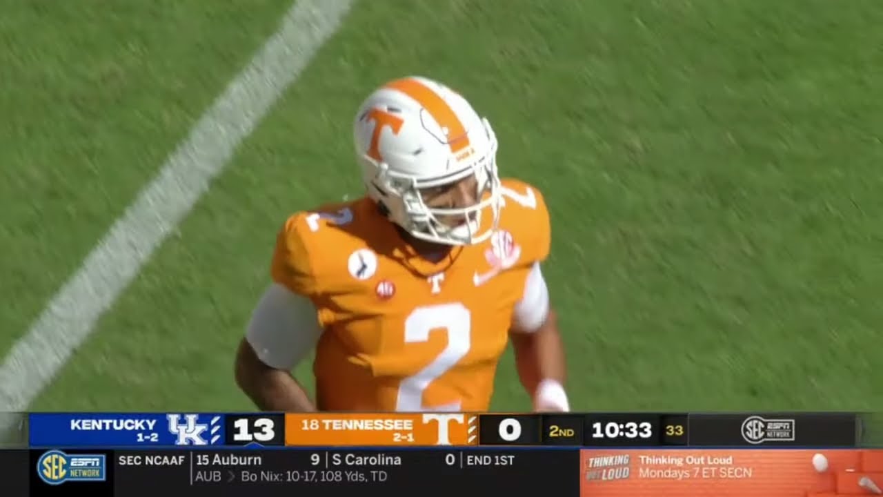 Tennessee QB Jarrett Guarantano Throws Back-To-Back Pick Sixes | Kentucky vs Tennessee 2020