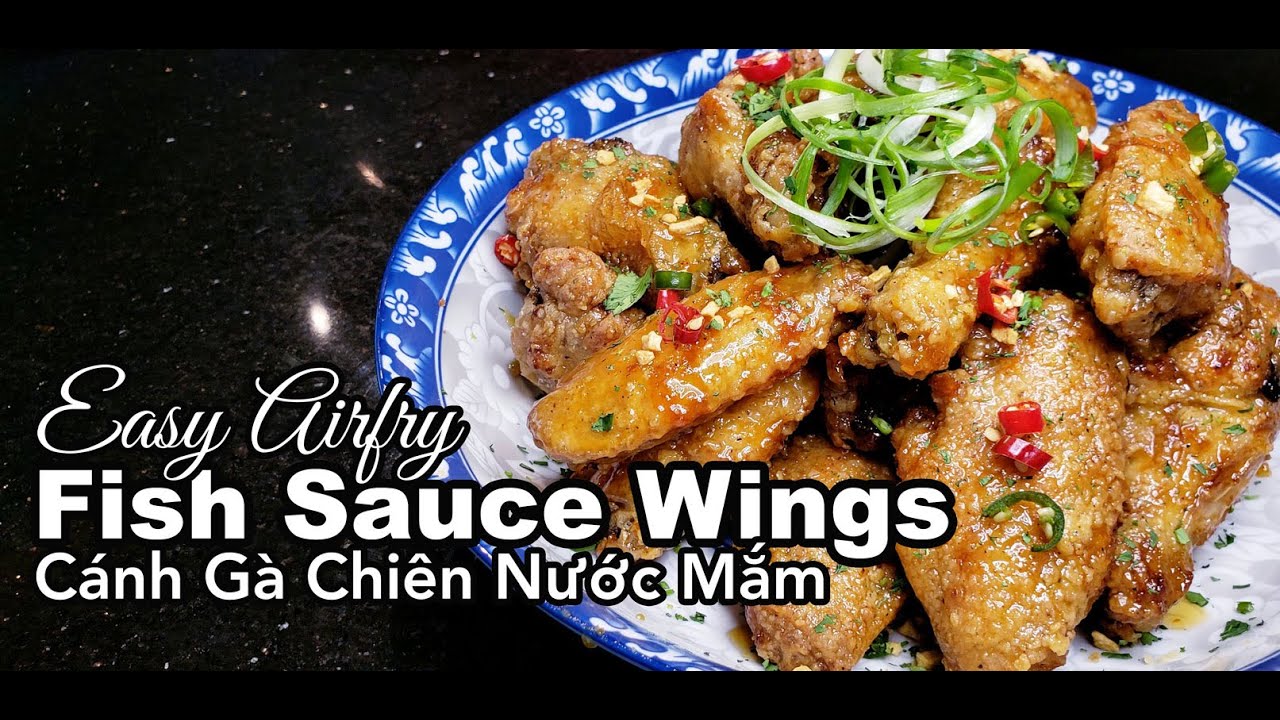 Куриные крылышки по-вьетнамски с рыбным соусом (Cánh Gà Chiên Nước Mắm)