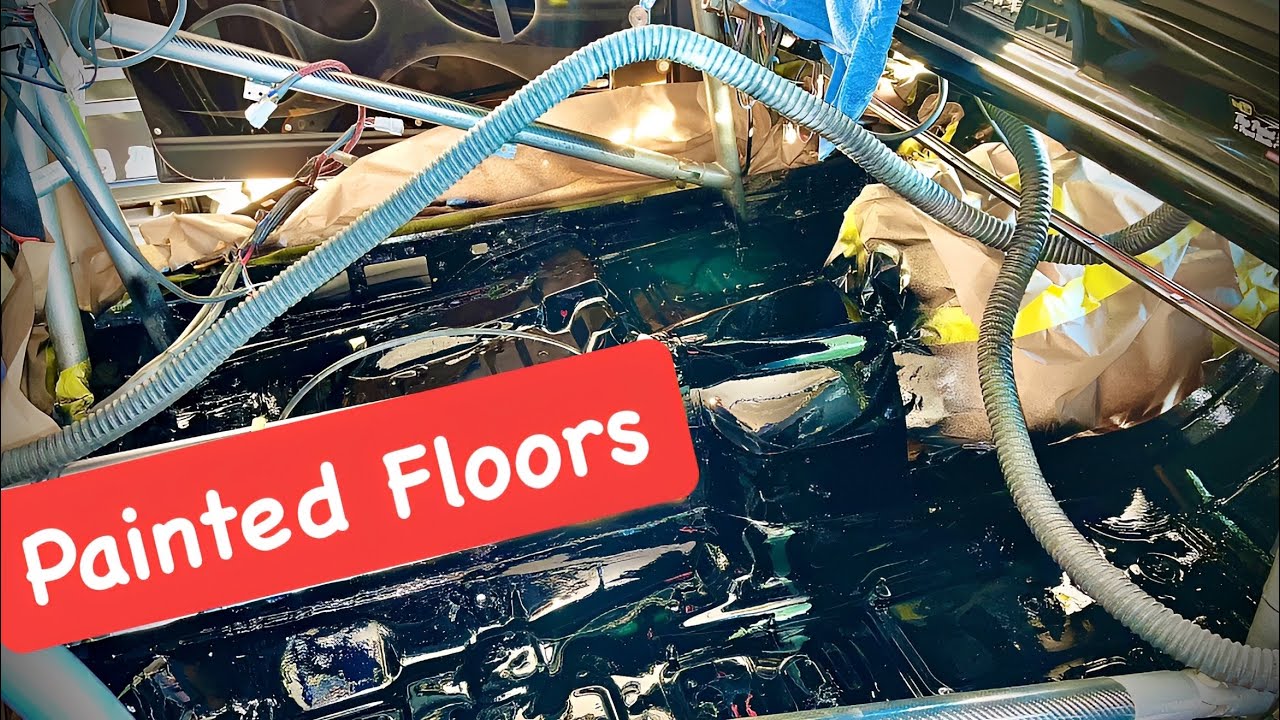 💦 Painting Racecar Floors 😲 THIS IS AMAZING 🤩