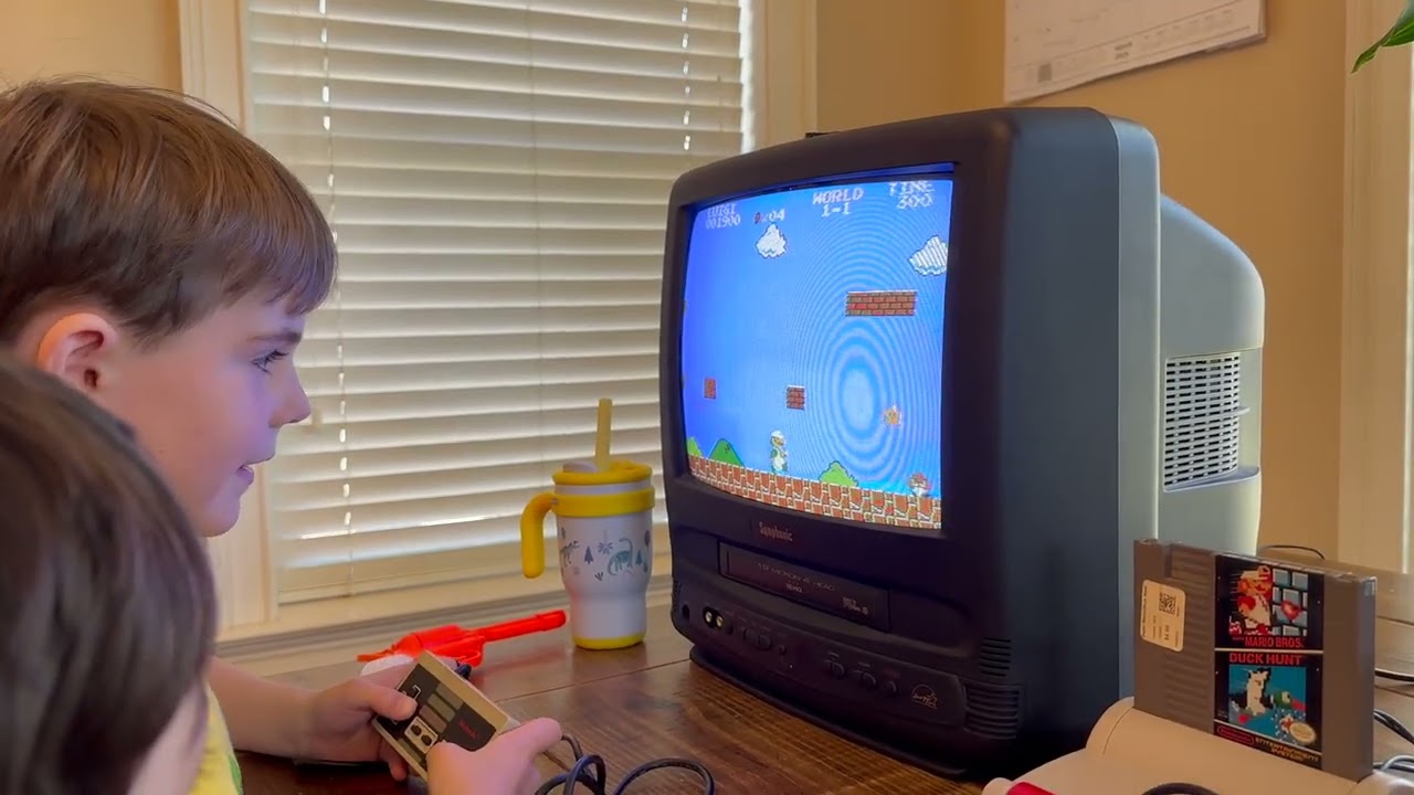 Commodore 64 Ultimate Arrival, Nintendo (NES), Next Batch of Vintage Macs for Sale
