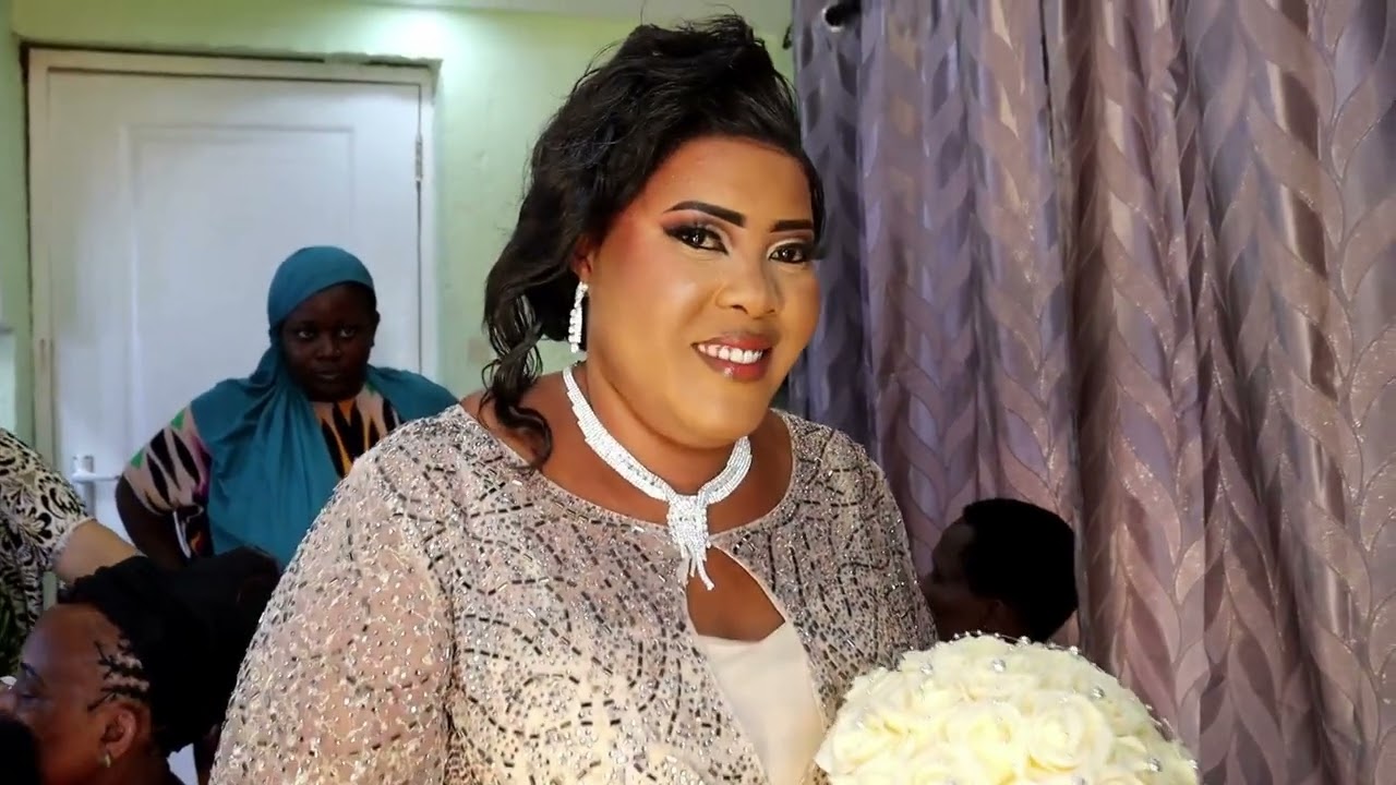 MARY WEDS ELVIS A