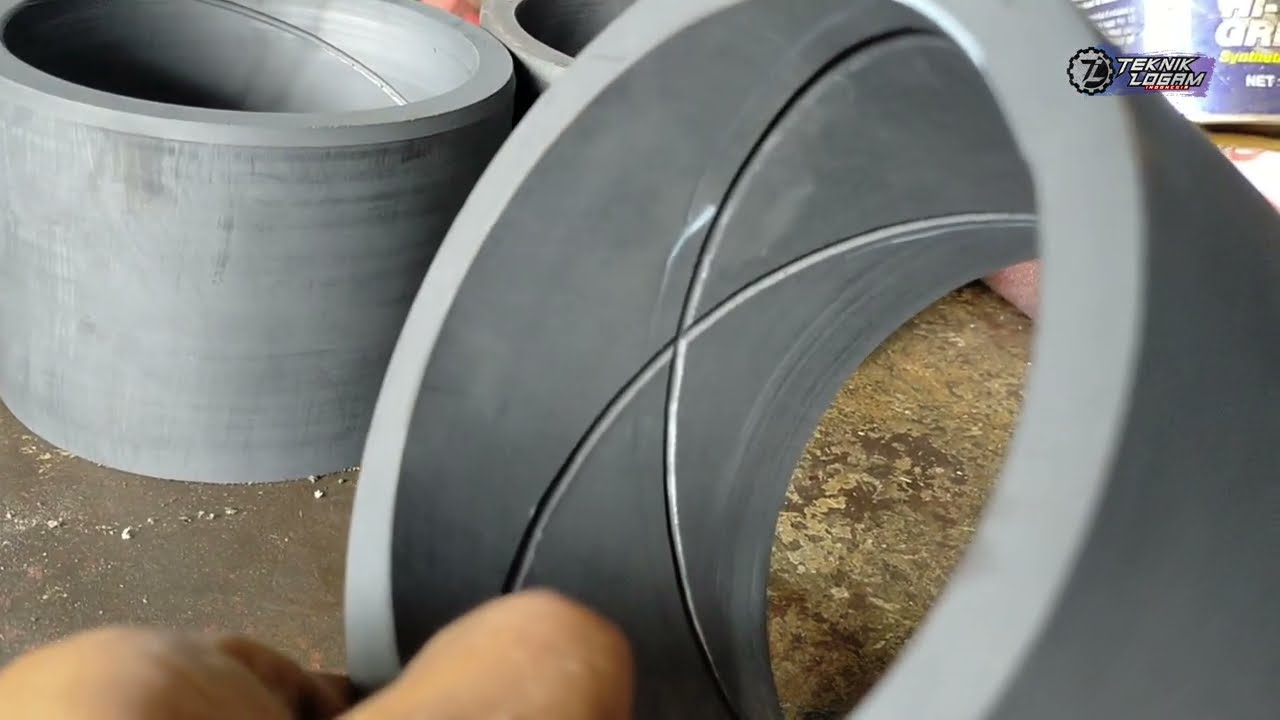 alur oli silang || Oil grooves in bush