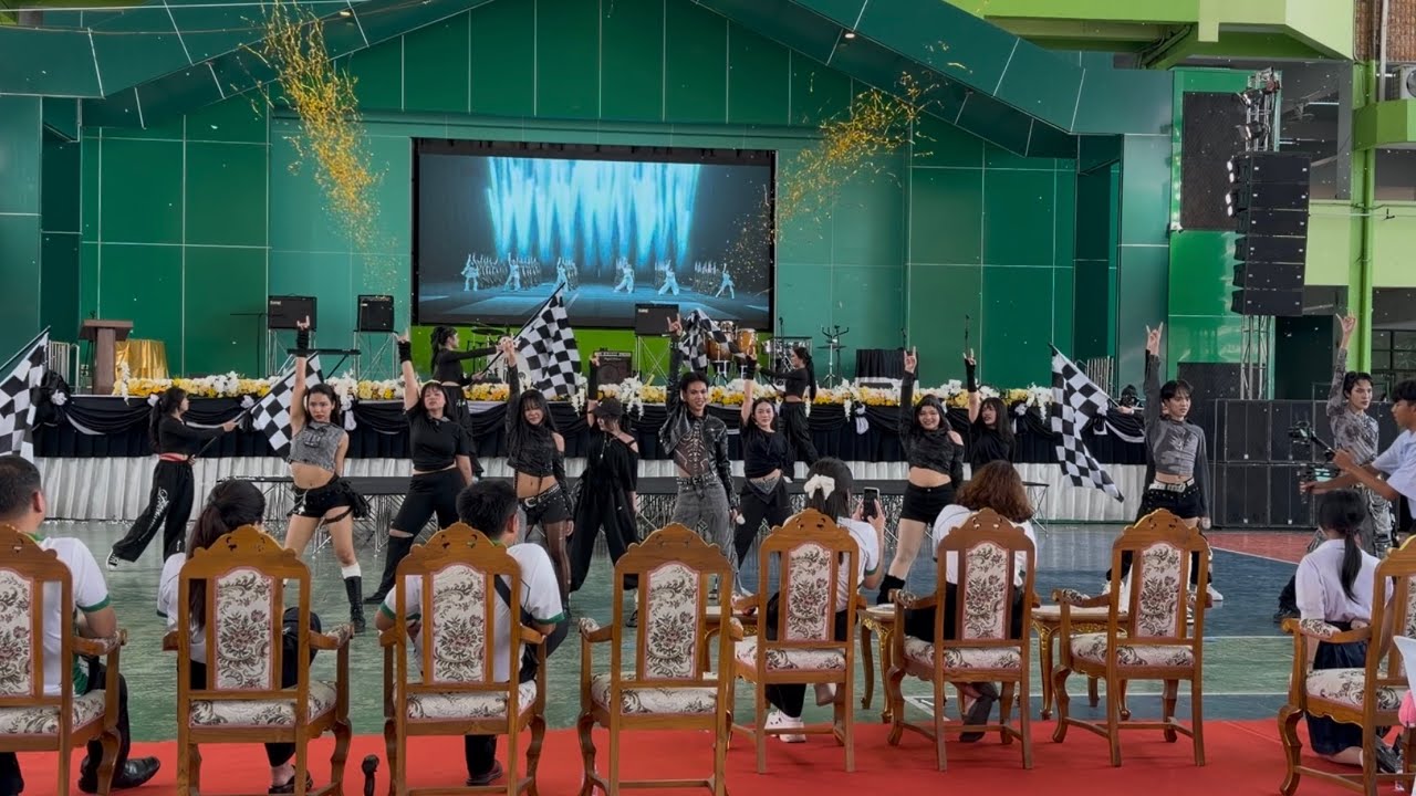 YOLO X cover BABYMONSTER - ชู้ทางไลน์ + Psycho + We go up | TR open house 2025