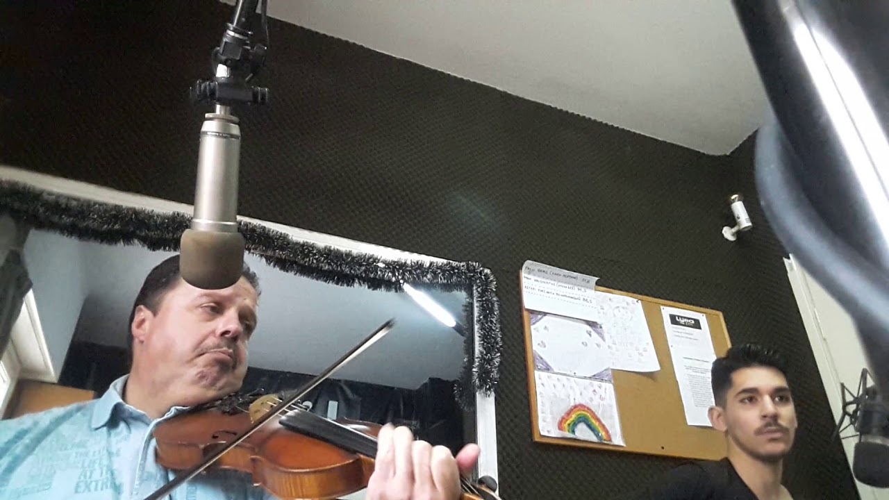 Νικόλας Χατζόπουλος Σόλο Τσιφτετέλι στο LyraFm | Nikolas Chatzopoulos Oriental tsifteteli Live