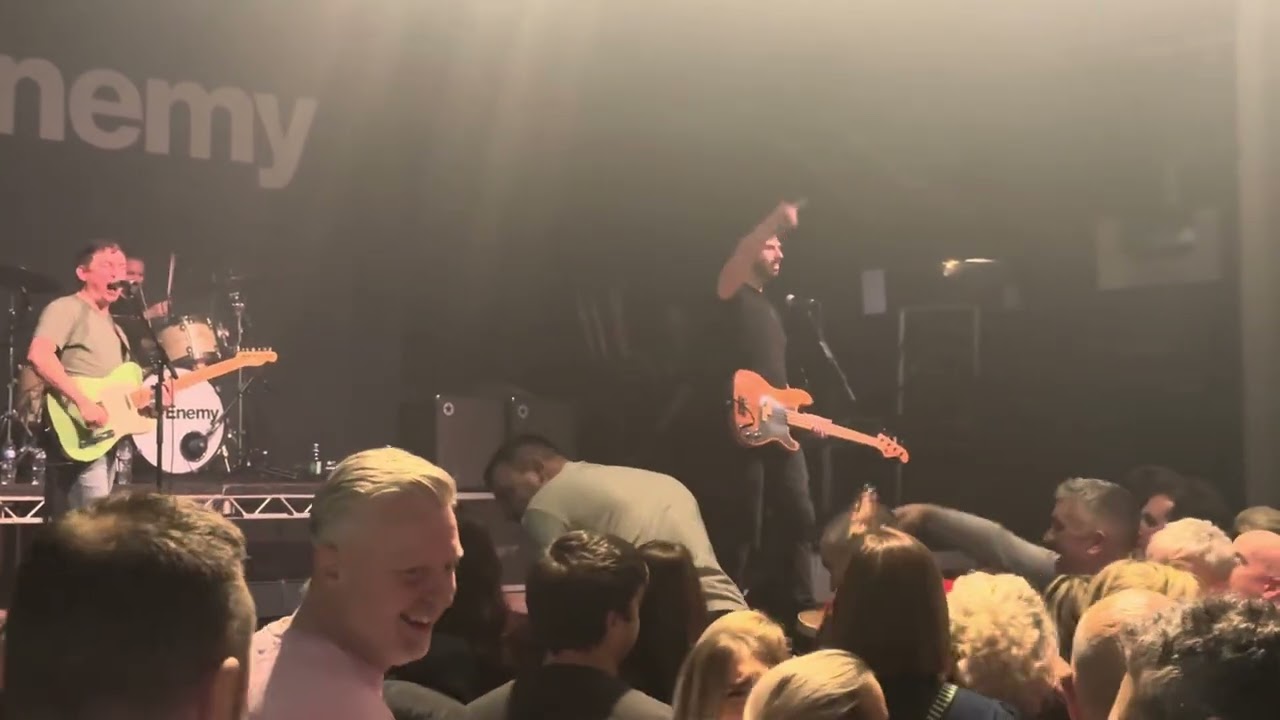The enemy , be somebody, Wolverhampton,18/10/25.