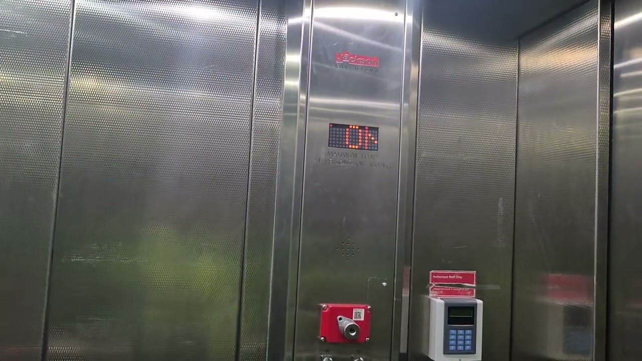 Schindler mod by Jackson lift @ Stansted Airport gates 29 to 39