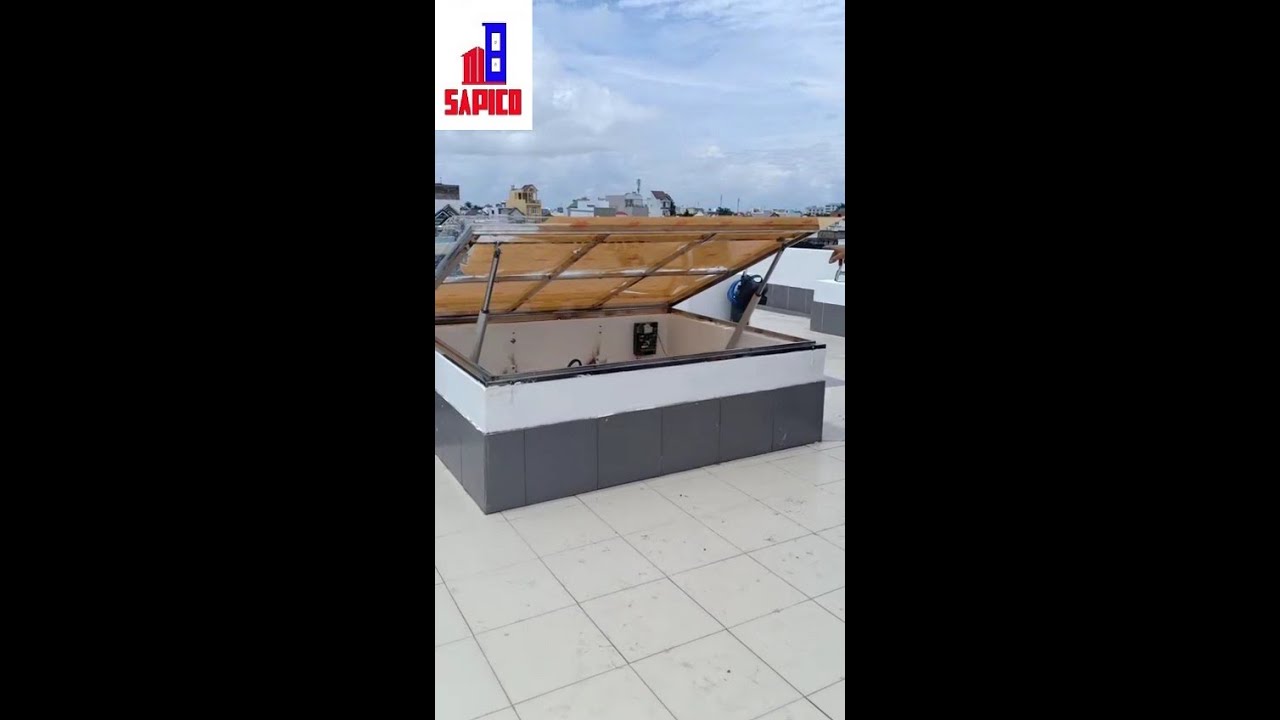 Cửa giếng trời thông tầng