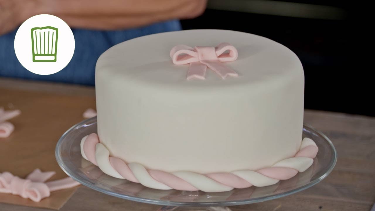 4 Dekorationen aus Fondant oder Marzipan | Chefkoch.de