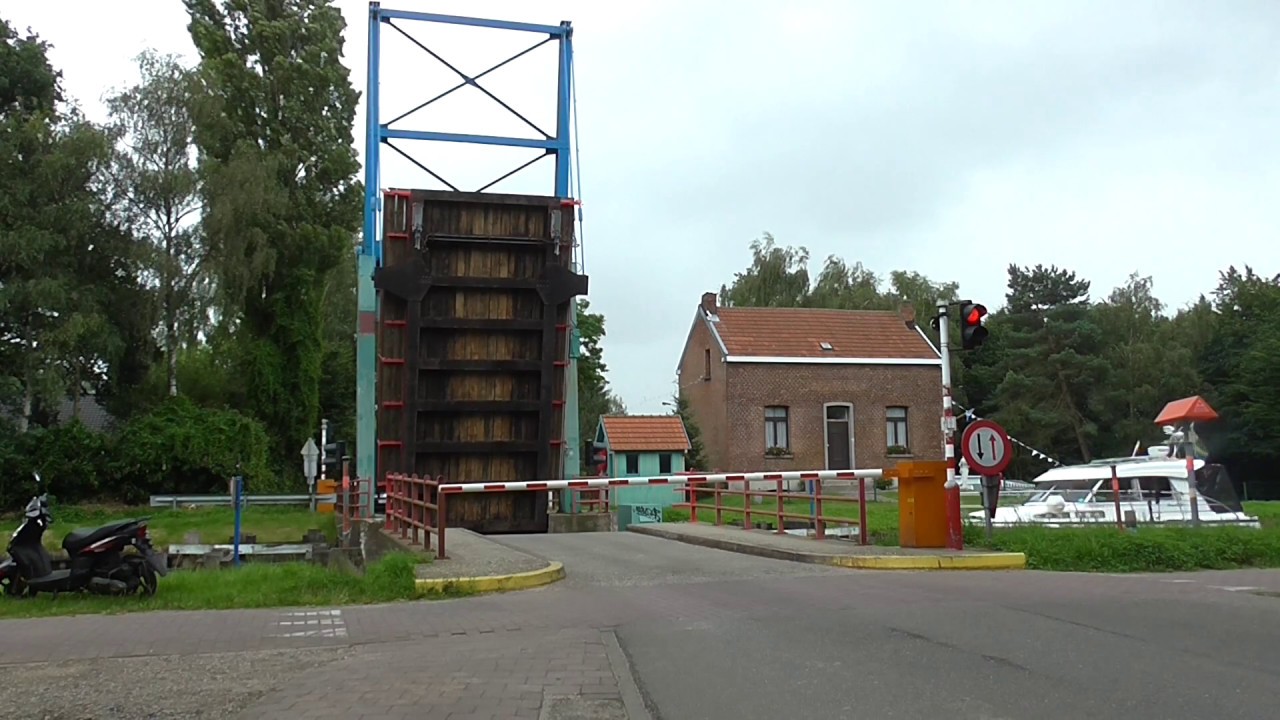 Brugopening Brug 13 Schoten Ophaalbrug/ Pont Basculant/ Drawbridge/ Klappbrücke