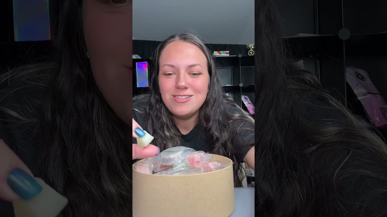 Random shapes gift box by ooodles wax candy use code Jessika for $$ off #fyp #ooodleswaxcandy