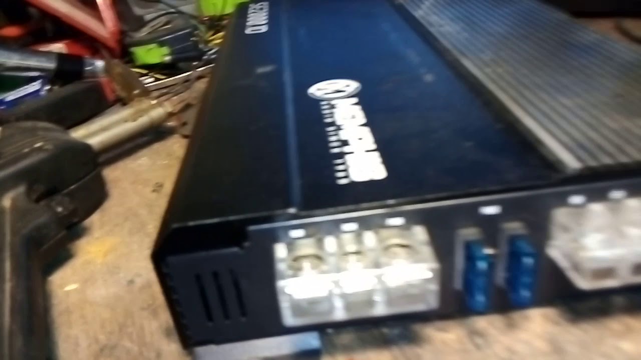 Cómo identificar si mi Amplificador de Carro  trae la Función de Bridged.