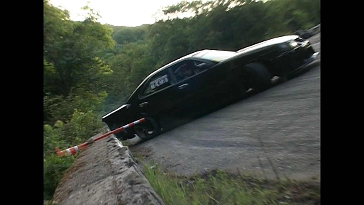 Video Option - Vol.35 [Laurel C35 on Mt. Akhun] Filmed by Ilya Kovyazin