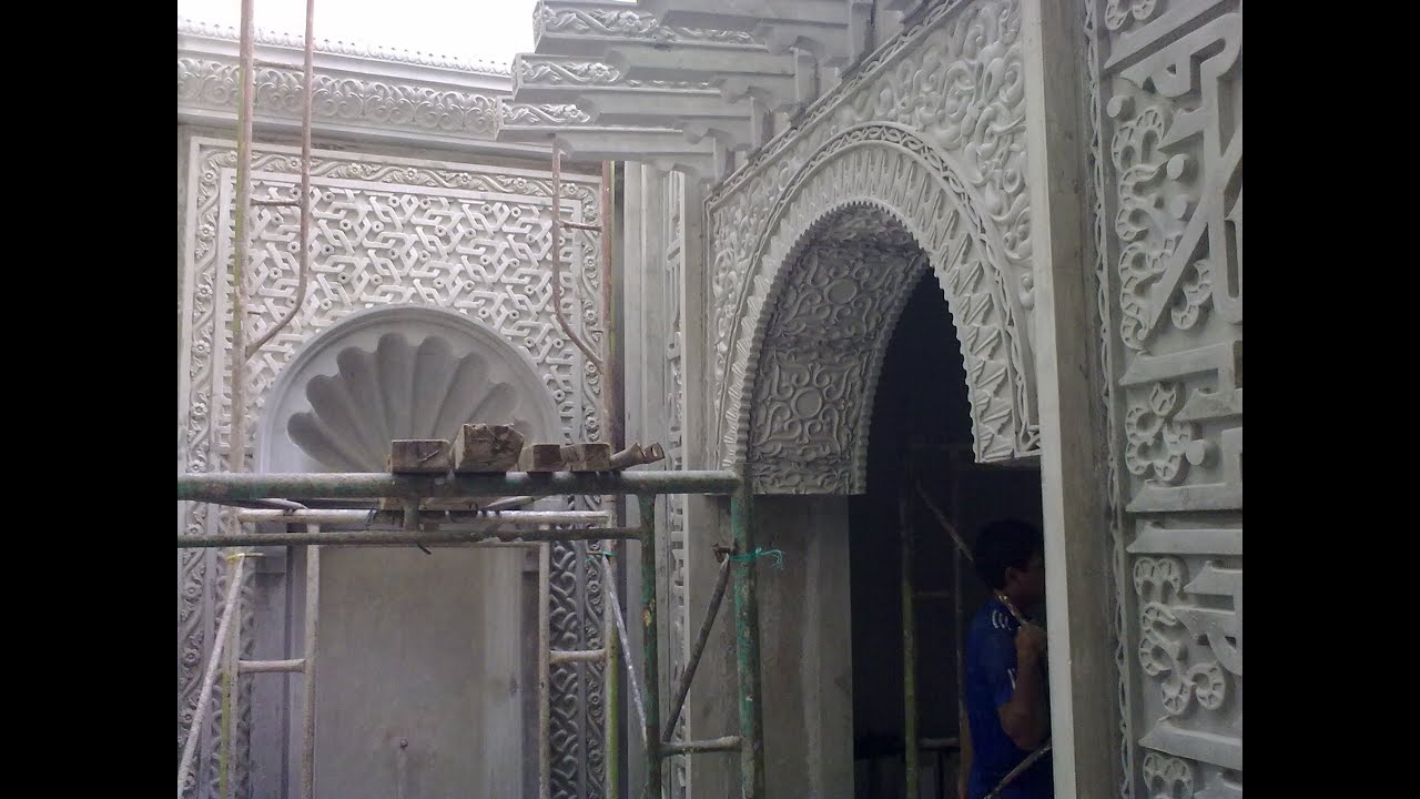 DEKORASI ARSITEKTUR ISLAM BERBAHAN GRC KARYA PT. NOQTAH CIPTA KREASI