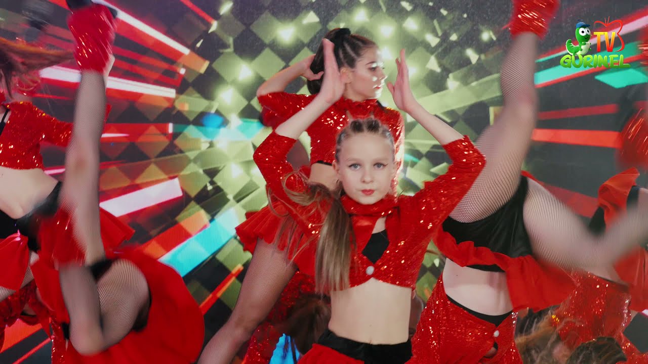 Dance Group Debut - Dance of the Queens