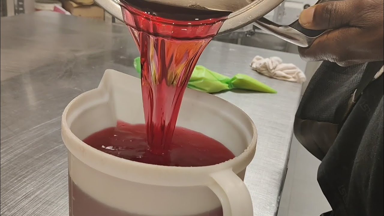 Come preparare la Bagna per  Torte e Dolci in genere