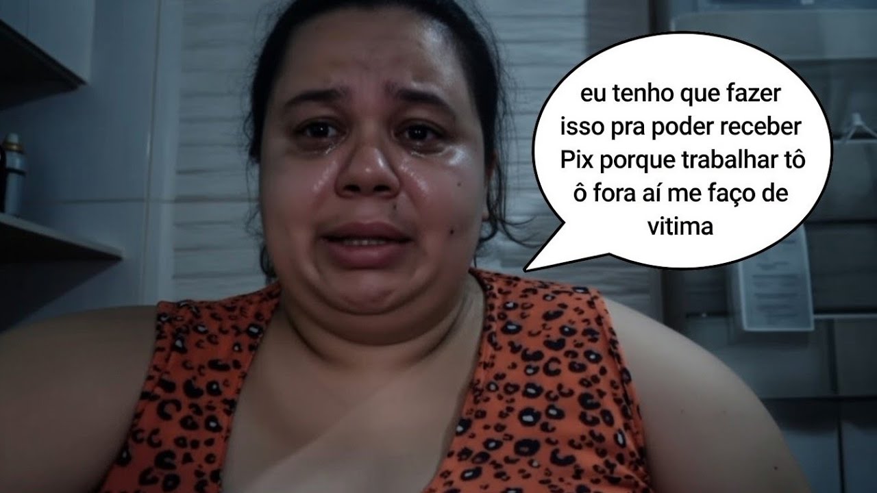 🚨QUANDO A GENTE CHAMA DE GOLPISTA  AINDA TEM GENTE PRA DEFENDER OS CRIMES DESSA PILANTRA .