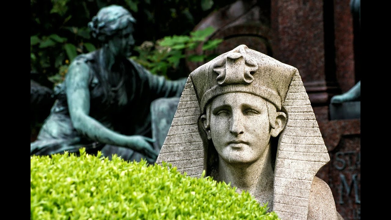 Besuch bei Zentralfriedhof Wien