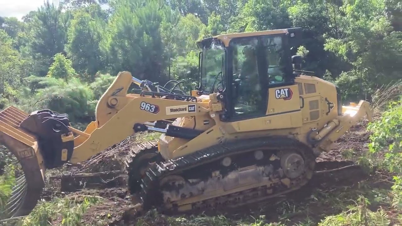Cat 963 clearing.