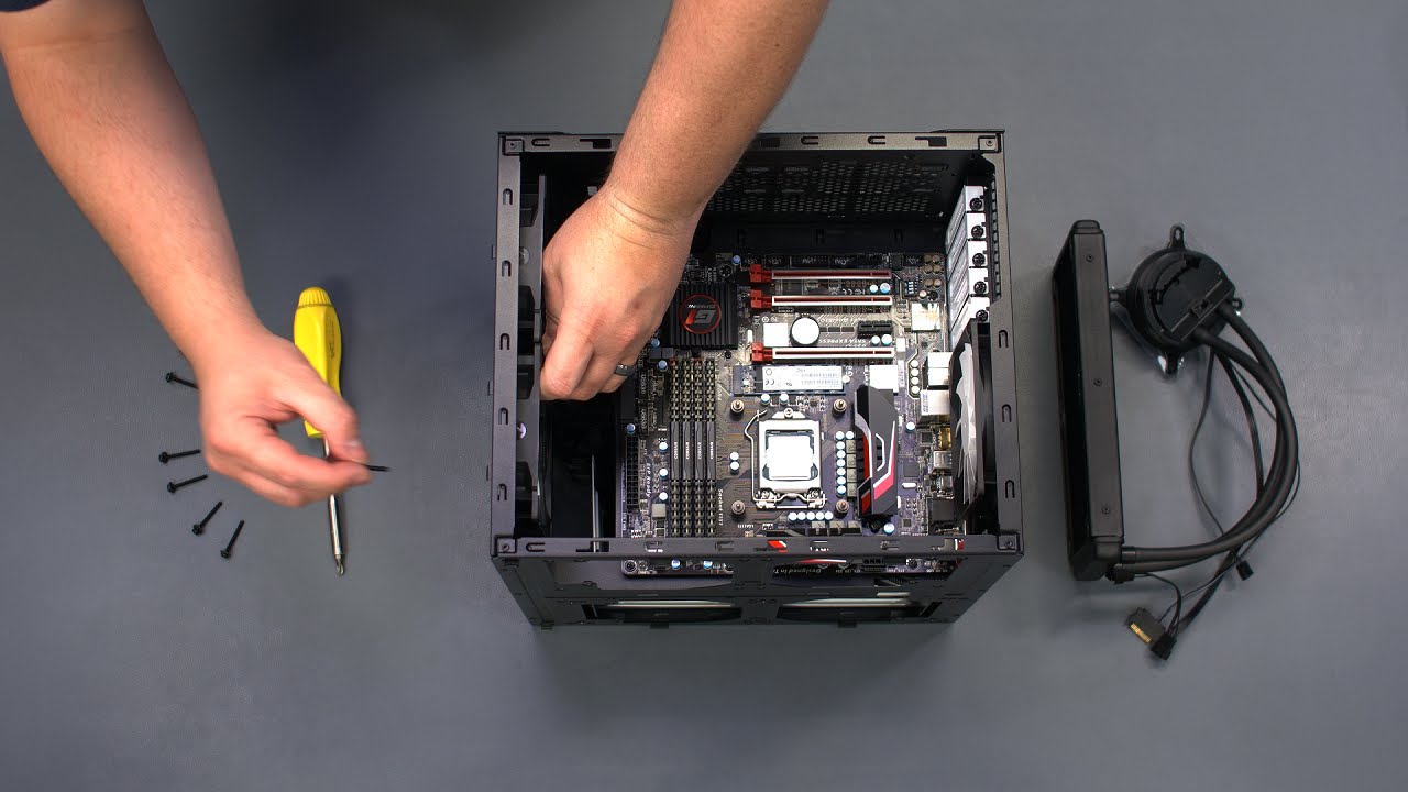$1750 Fractal Design Node 804 Gaming PC