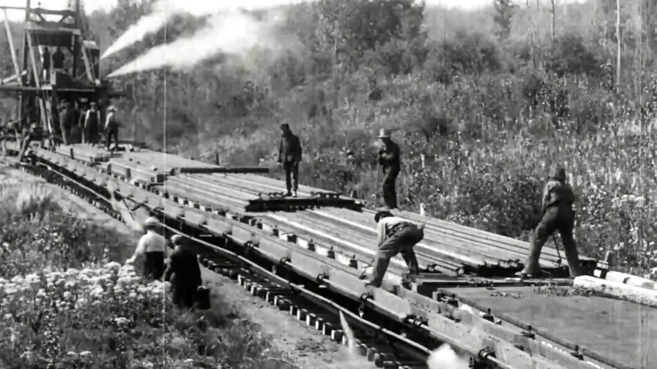 Construcción de via ferroviaria en Canada en el año 1910