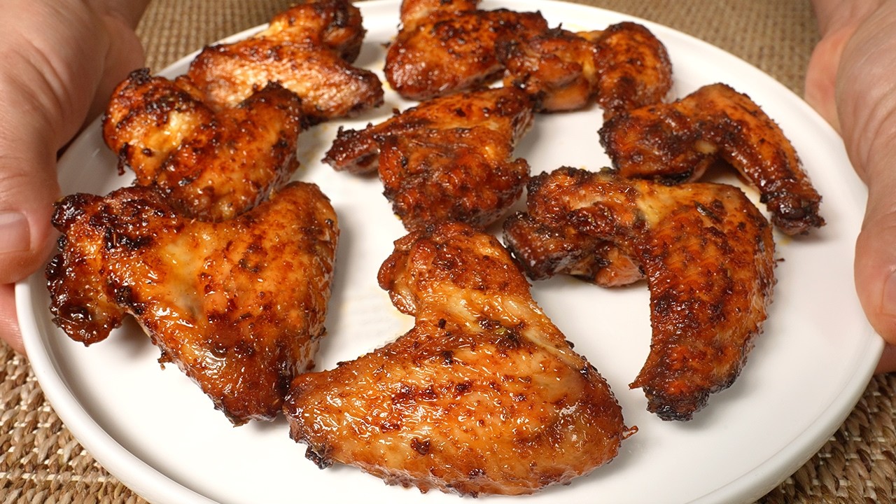 Nur wenige Menschen kennen diesen Trick zum Kochen von Hühnerflügel! Einfach, schnell und lecker