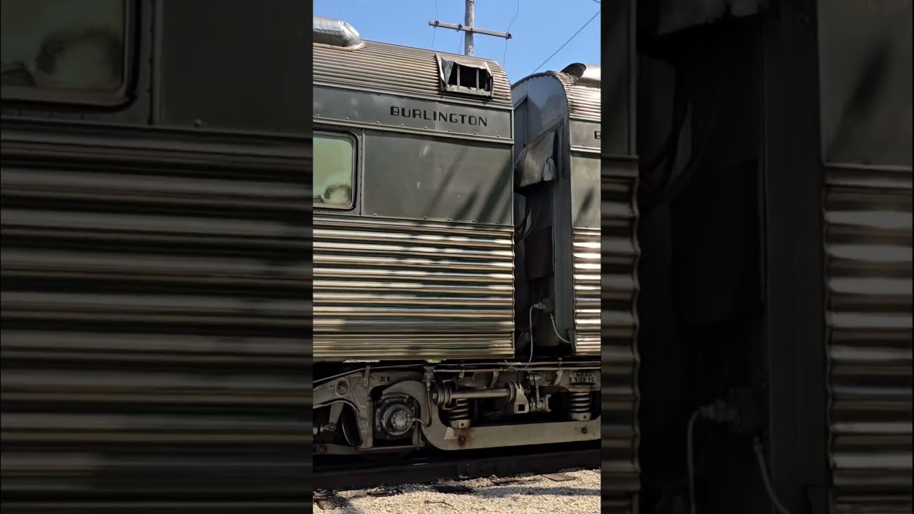 The Nebraska Zephyr Pushed by BNSF 6976 at IRM!!