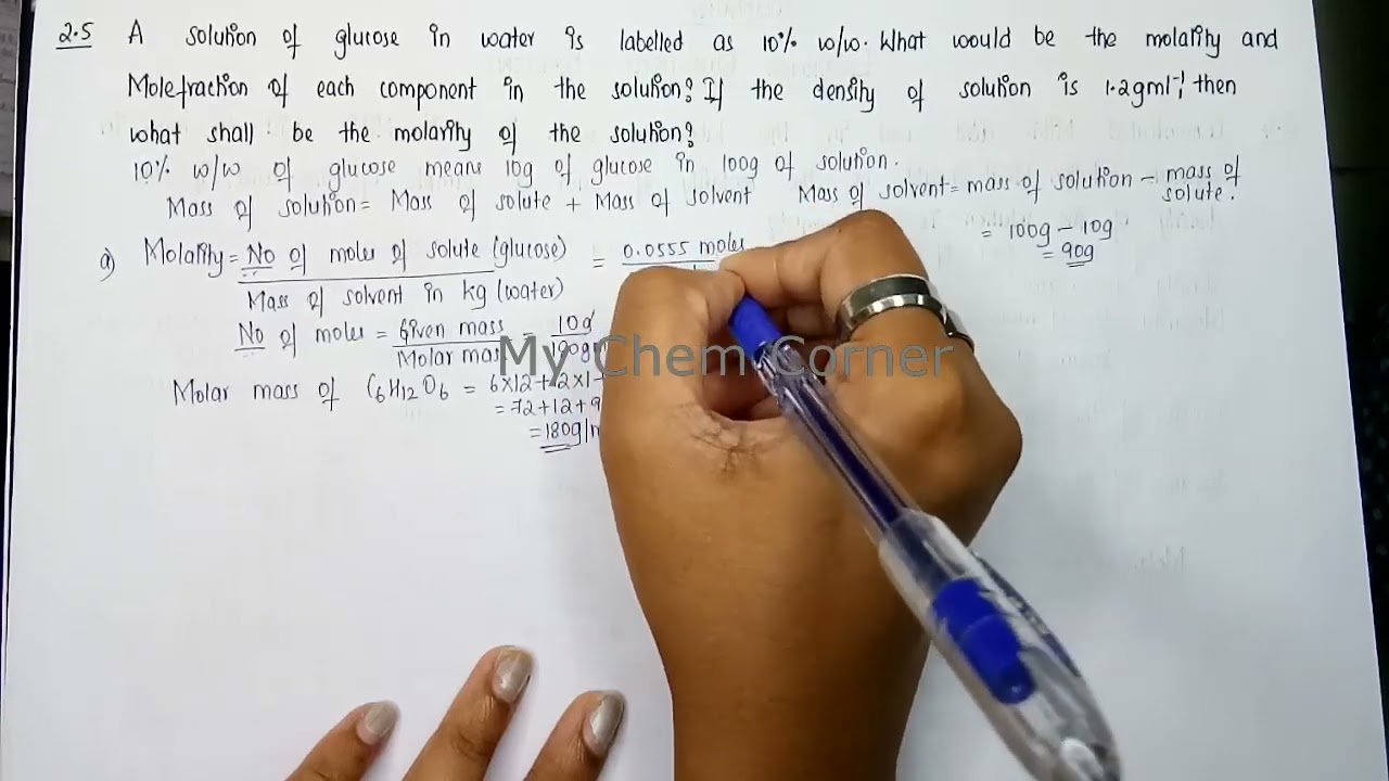 Раствор глюкозы в воде имеет концентрацию 10% масс./масс. Каковы будут моляльность и мольная доля?