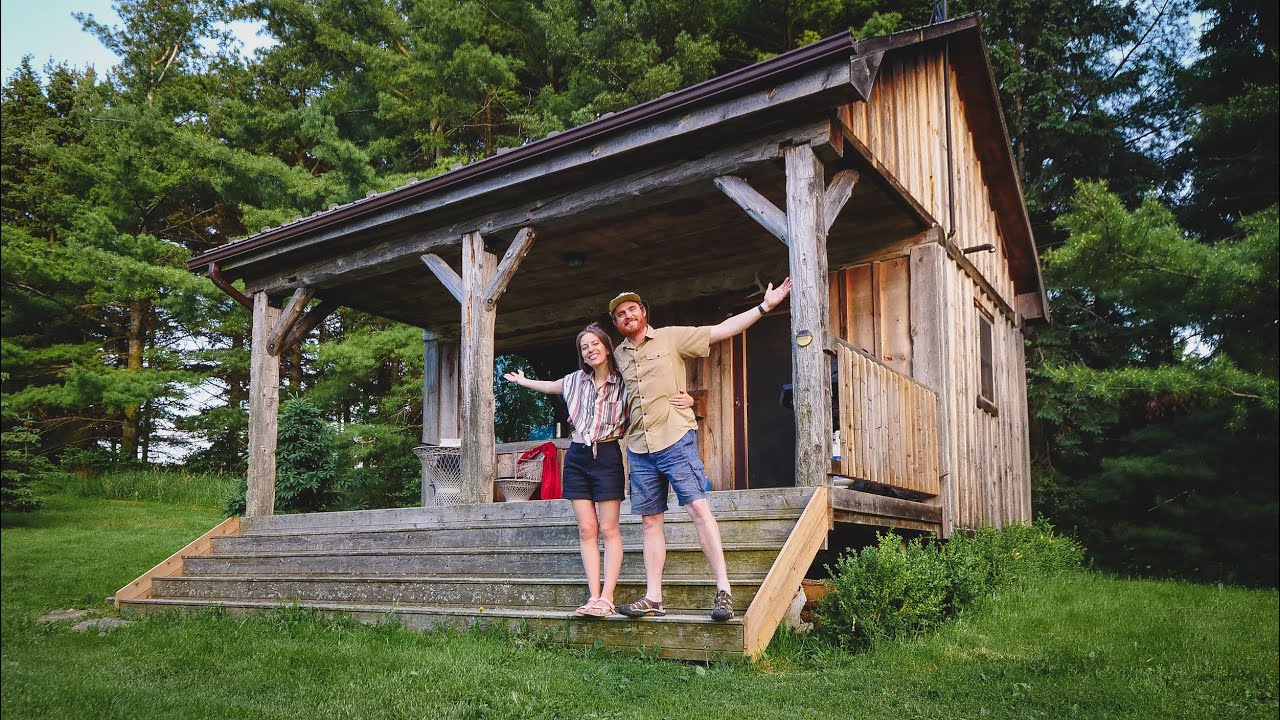 PRIMER VIAJE en Canadá después de la CUARENTENA 🇨🇦  Cabaña de Campo Pequeña en Ontario, Canadá 🏡