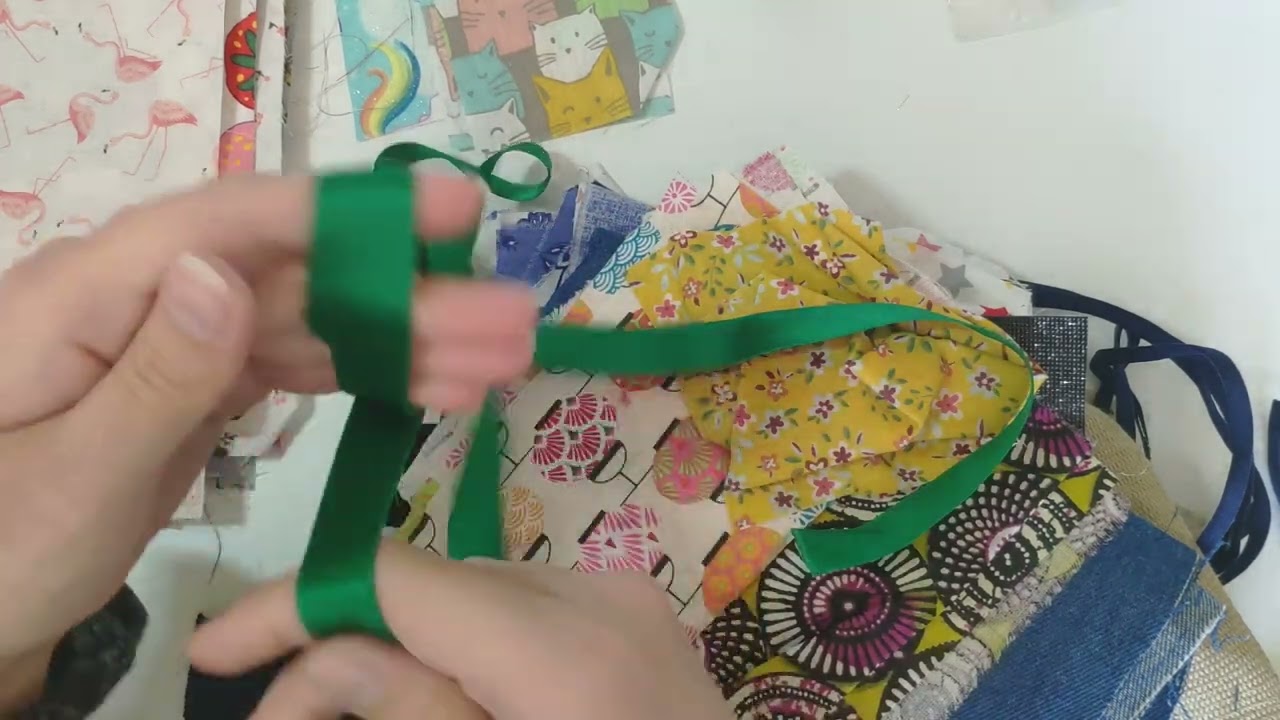 Plongée dans le sac de chutes acheté aux Puces des Couturières : de superbes tissus - Patchwork