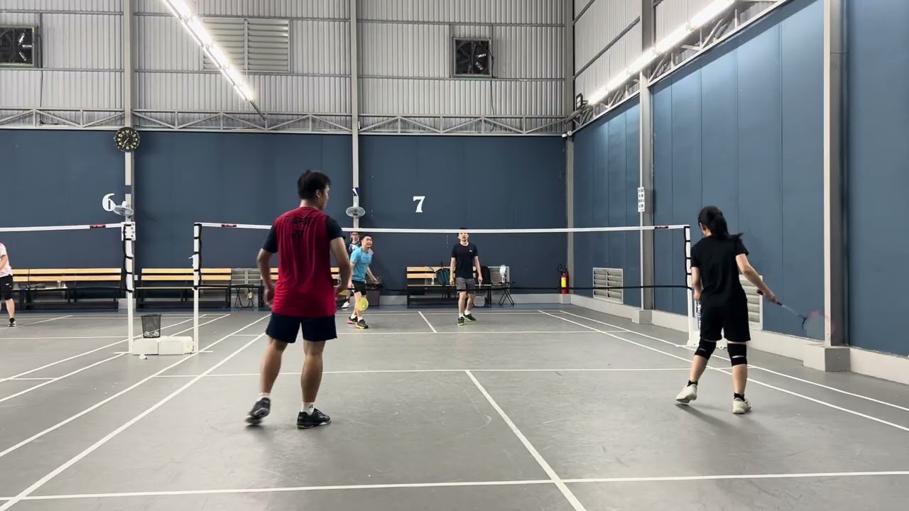TA Ly vs Quí Dũng