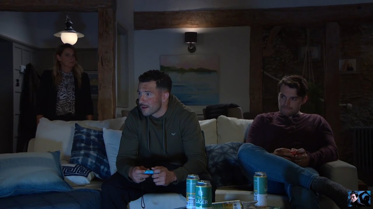 Emmerdale - Ross & Mack Bond Over a Beer