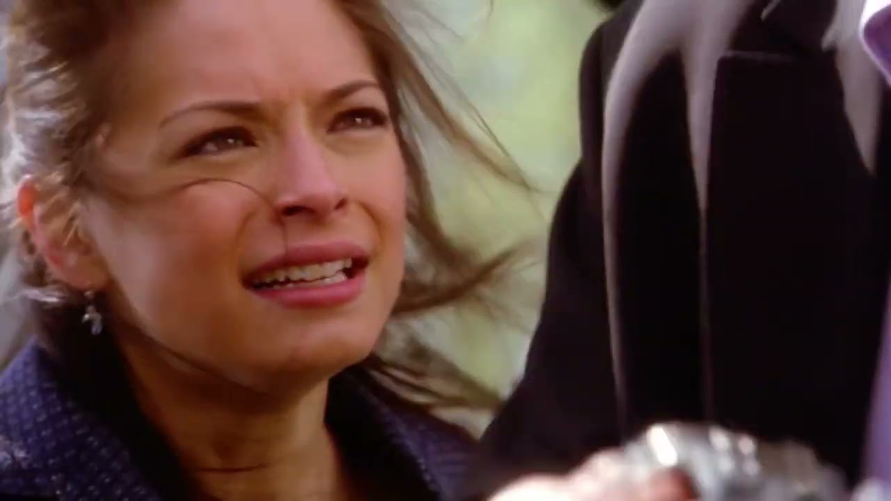 Smallville Season 4 Finale Chloe help Clark to capture the final Stone