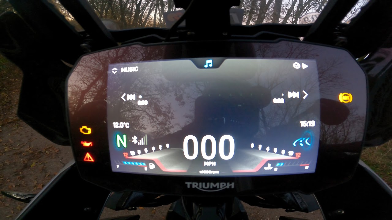 Triumph Tiger 900 GTPRO TFT screen demonstration - features & customisation