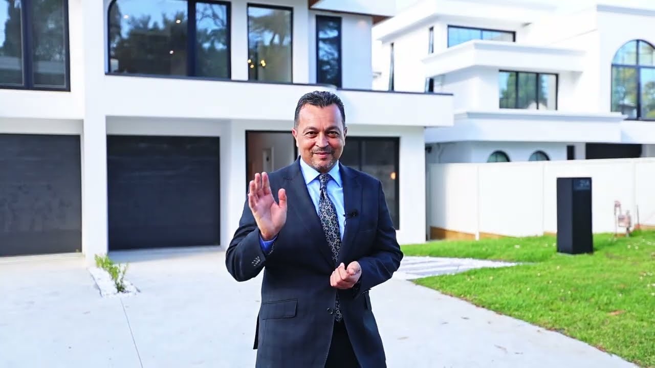 Property Video at 21 Parkland Ave, Rydalmere featuring Ramez Riad from Hunters Agency & Co