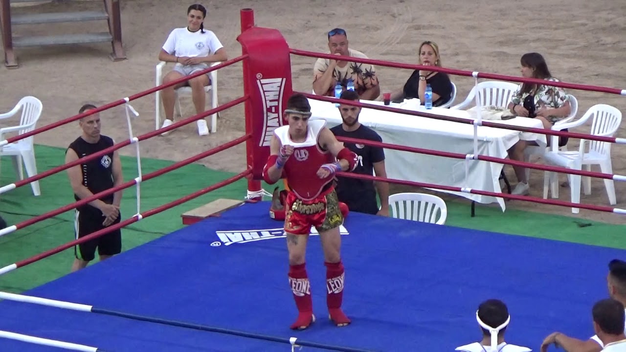 Agus Nuñez (Nuk Soo) Vs Toni Cladera (Jai Su) Muay thai 3x2