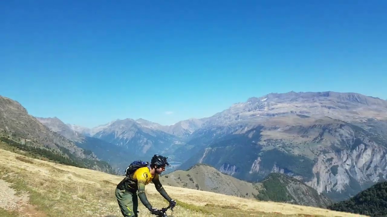 Taillefer en VTT avec Etienne