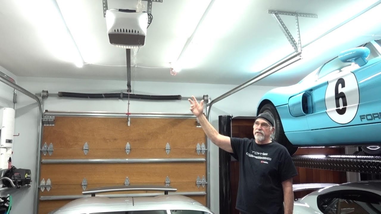 Tom's Garage, Season 2 - Episode 3 