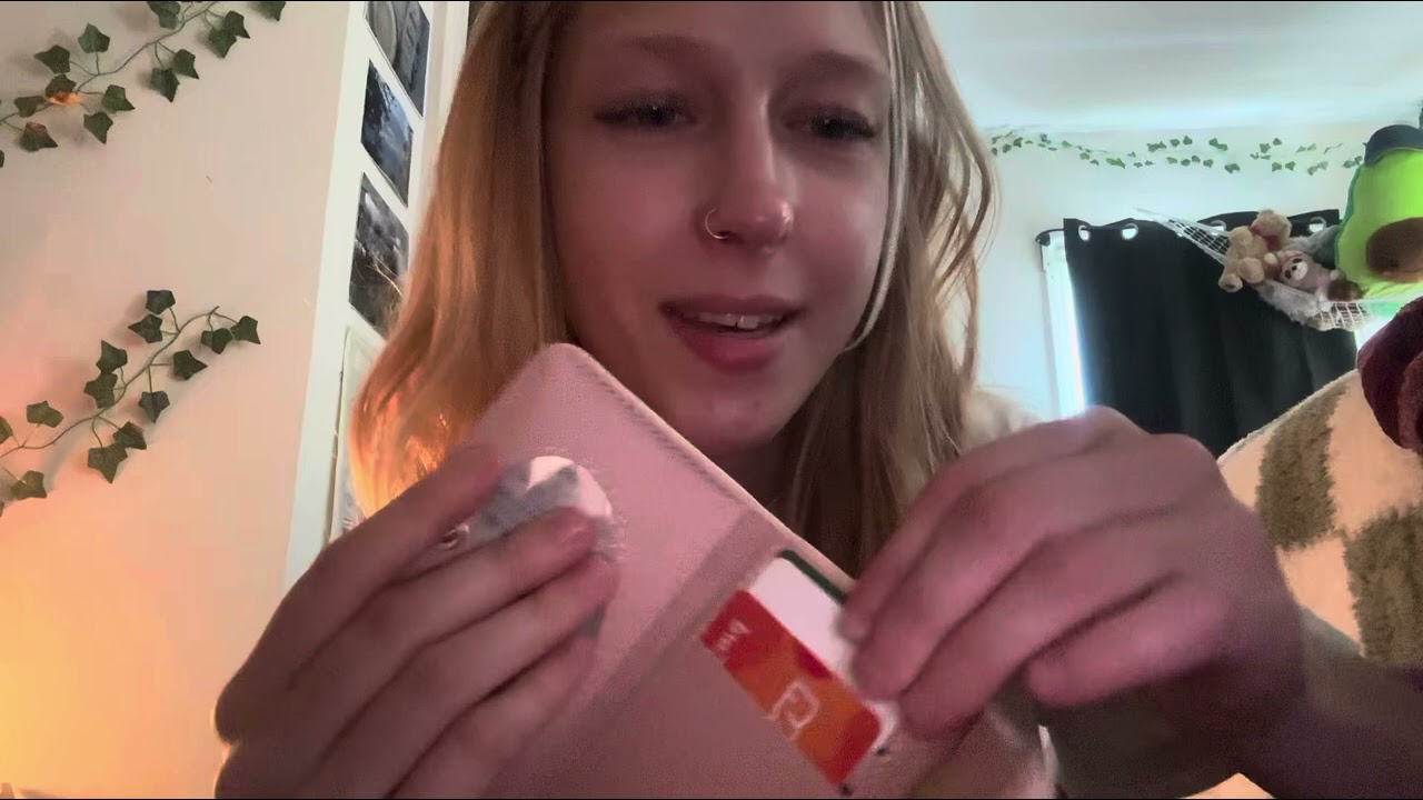 ASMR fabric scratching (sorta)