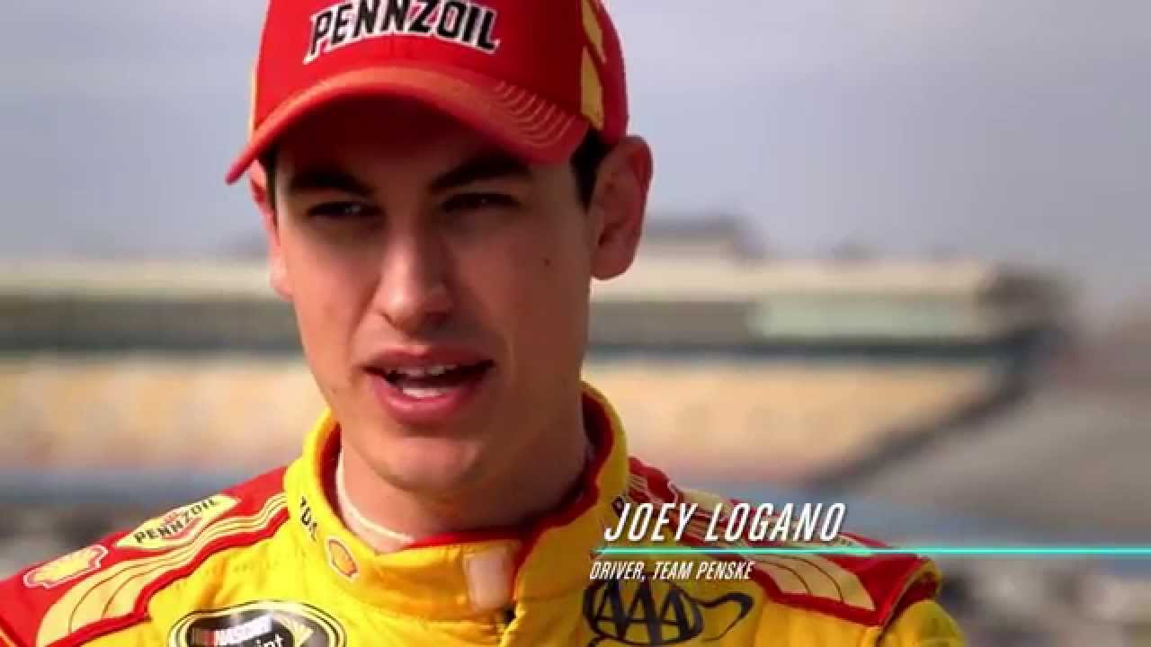 Pennzoil тестирует моторное масло на пределе возможностей гоночных автомобилей на трассе
