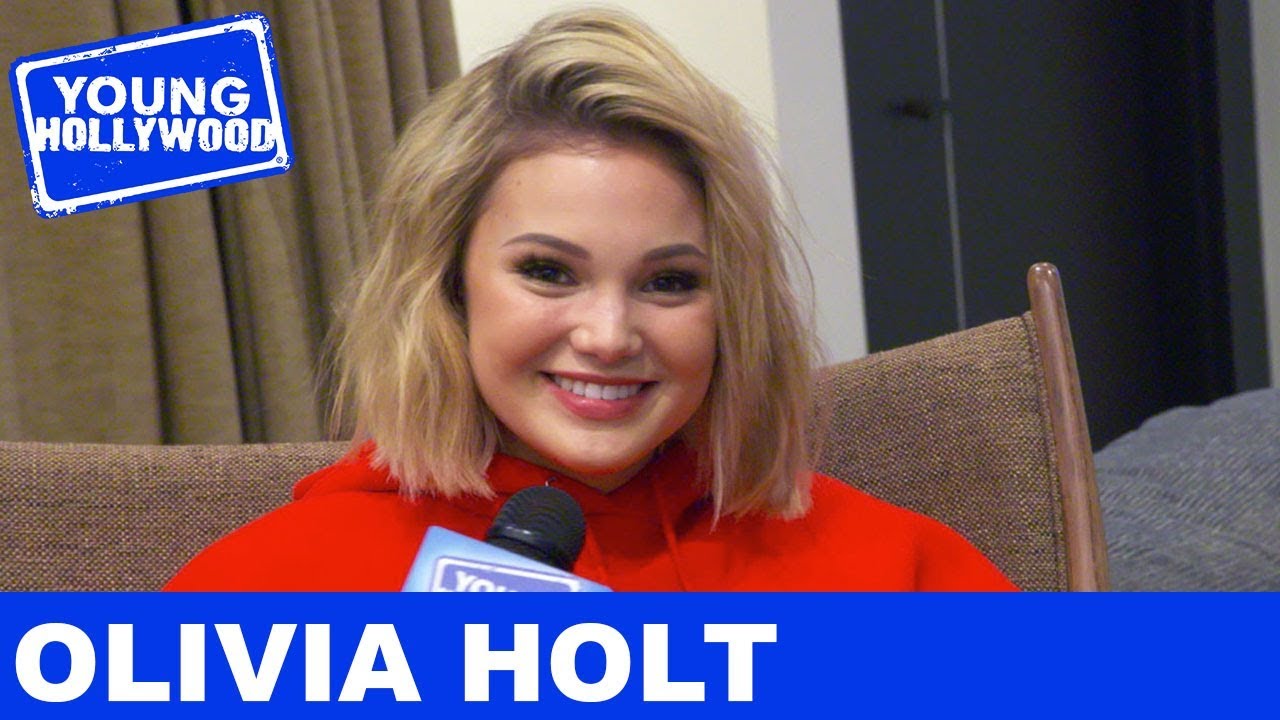 Olivia Holt: Talks Filming With Ross Lynch!