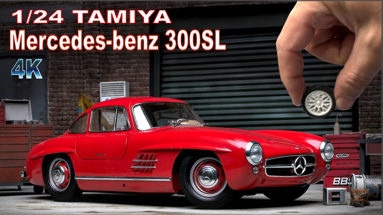 Модель автомобиля MERCEDES-BENZ 300SL 