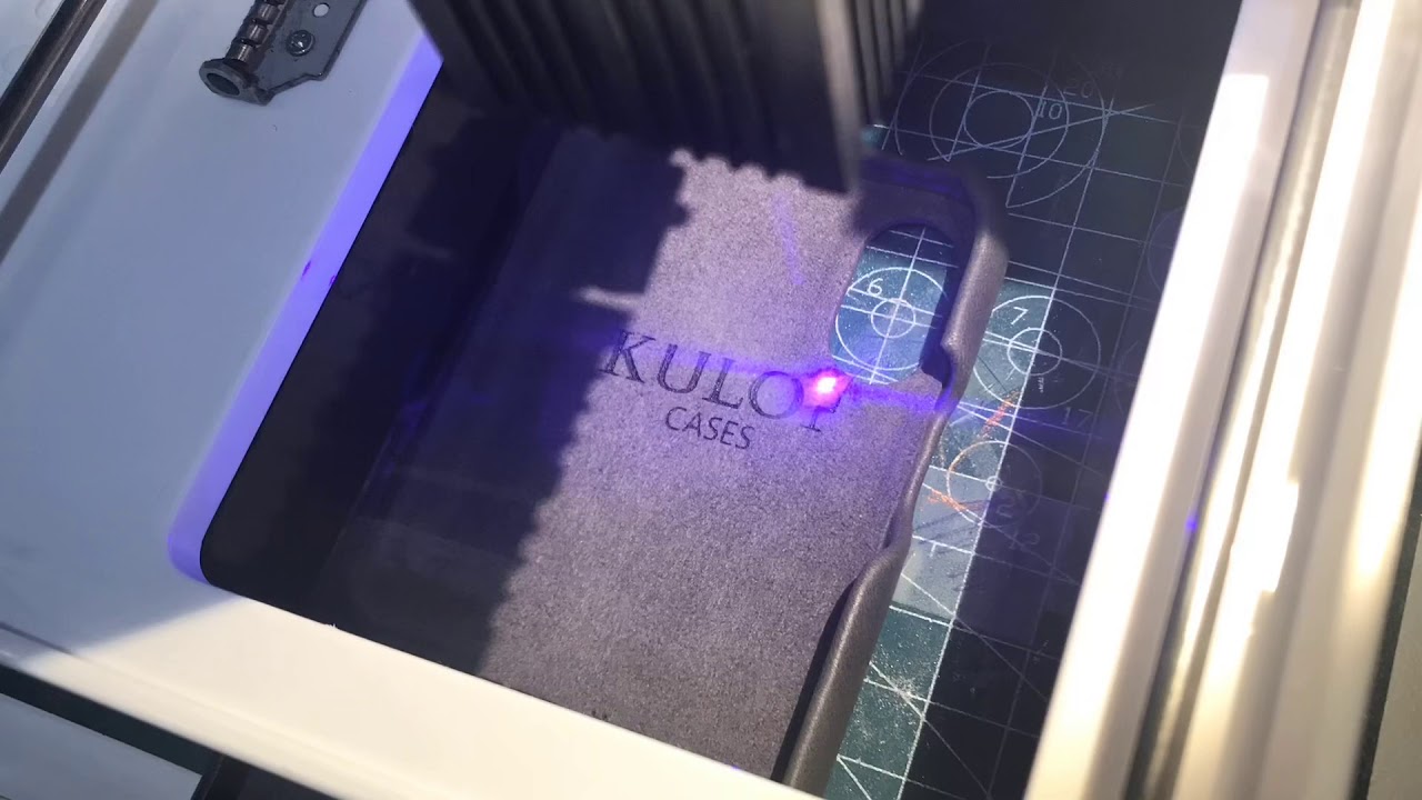 Personalizing Phone Case by Laser Engraving - Kul&ouml;r Cases