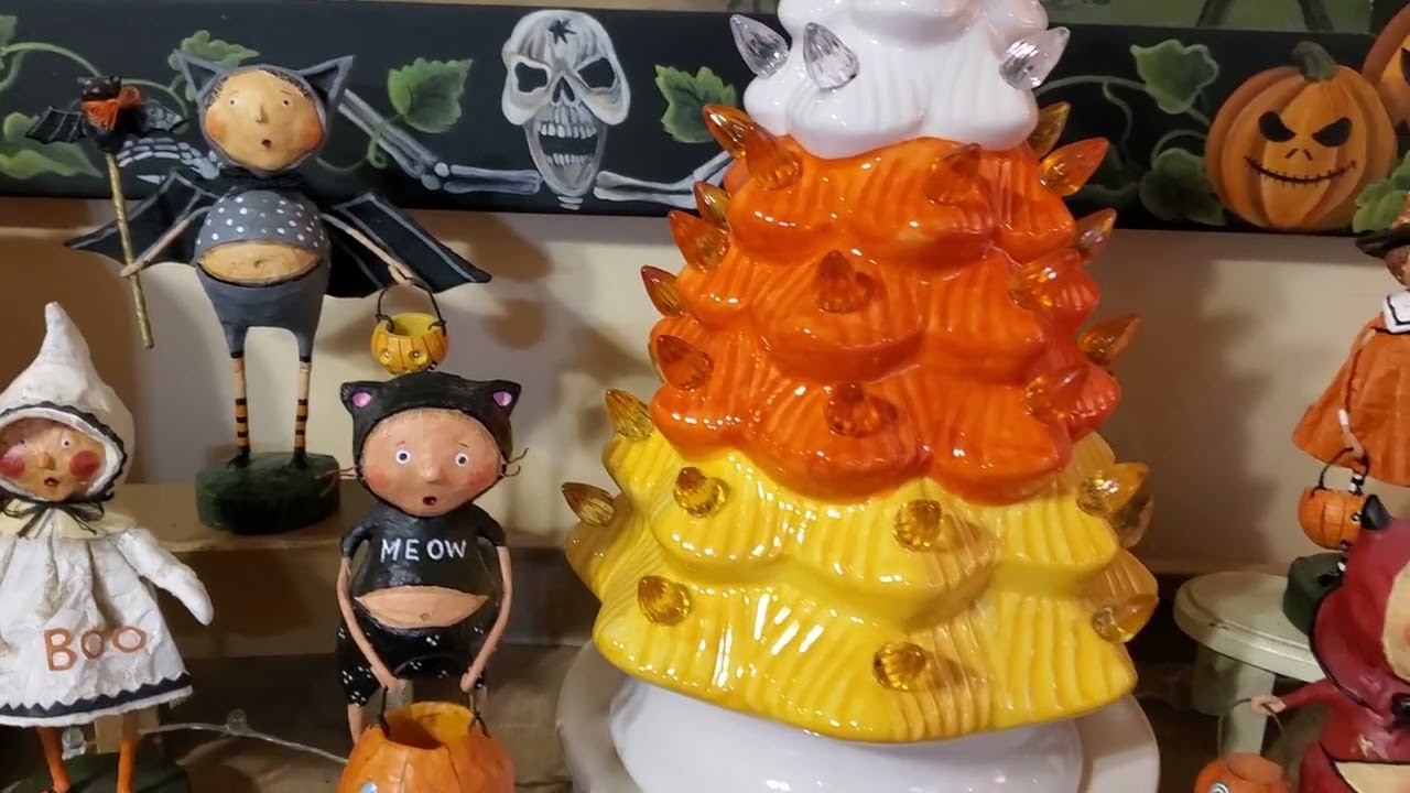 HALLOWEEN KITCHEN TOUR PART 7 SEPT.20,2024 VINTAGE, JOHANNA PARKER, RAE DUNN, LORI MITCHELL 🖤🎃🖤