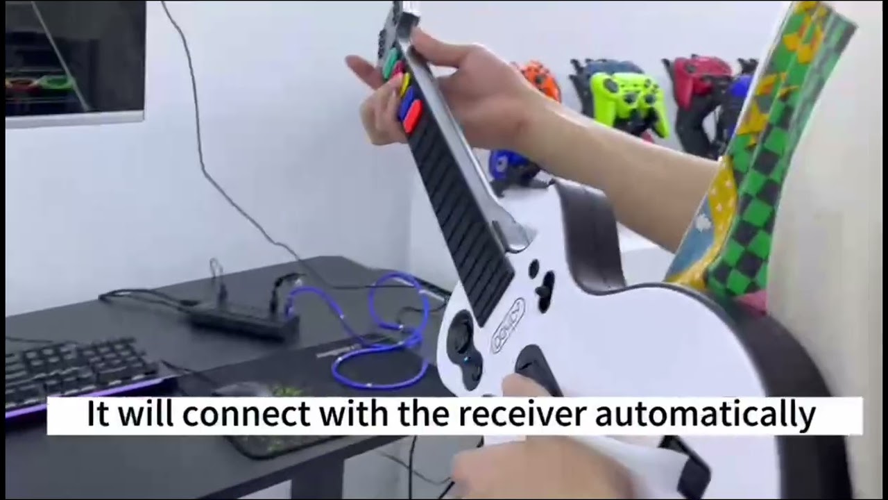 Guitar-type gamepad: Bring you a double experience of music and games. let's get to know